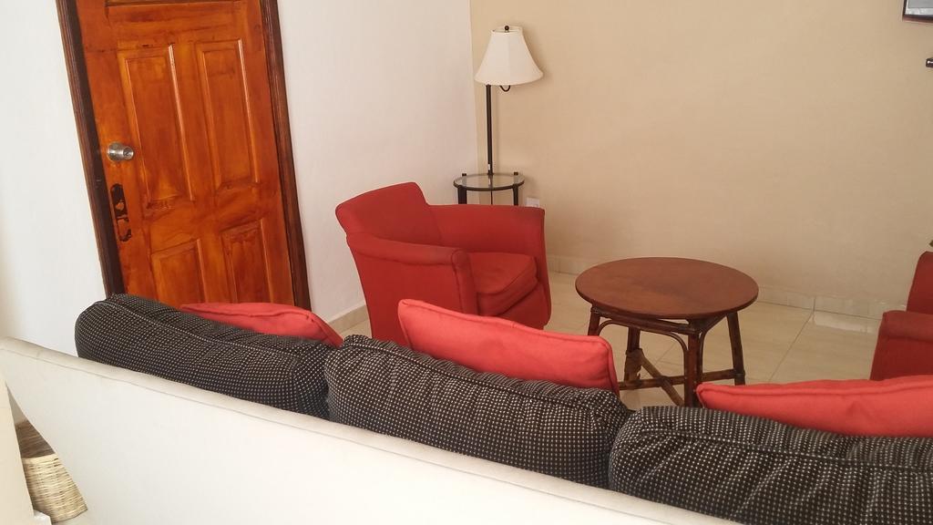Pelican Residence Fajara Extérieur photo